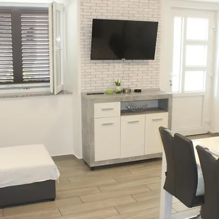 Center Apartment