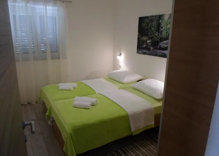 Center Appartamento Njivice
