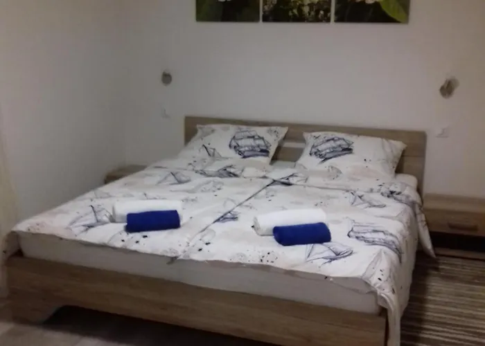 Center Appartamento Njivice